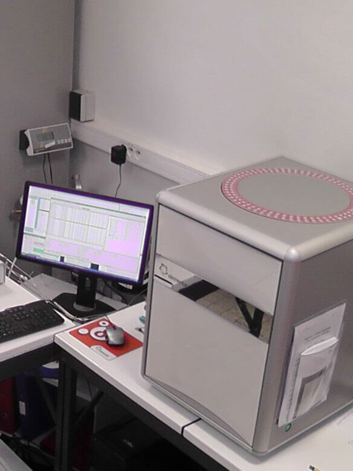 Laboratory of the University Claude Bernard Lyon 1 with IsoPrime100 IRMS system
