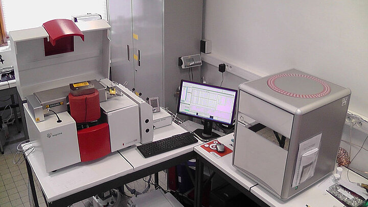 Laboratorio dell'Università Claude Bernard Lyon 1 con sistema IsoPrime100 IRMS  