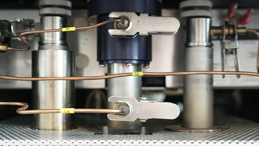 Clamp connections
