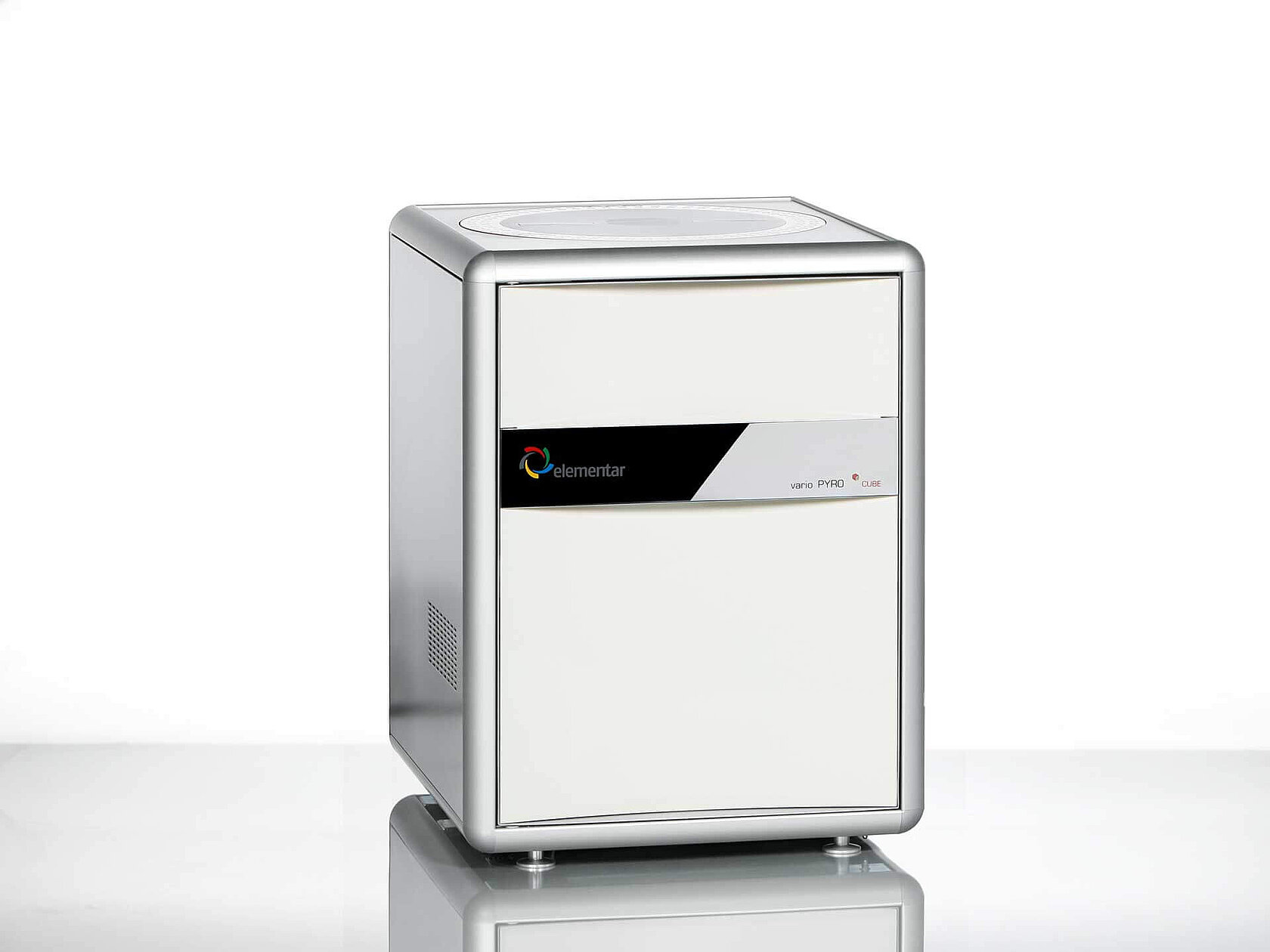 有機元素IRMS分析装置 vario PYRO cube
