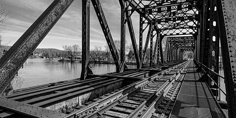 Steelbridge picture black & white
