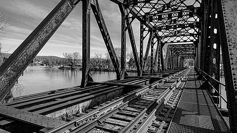 Steelbridge picture black & white